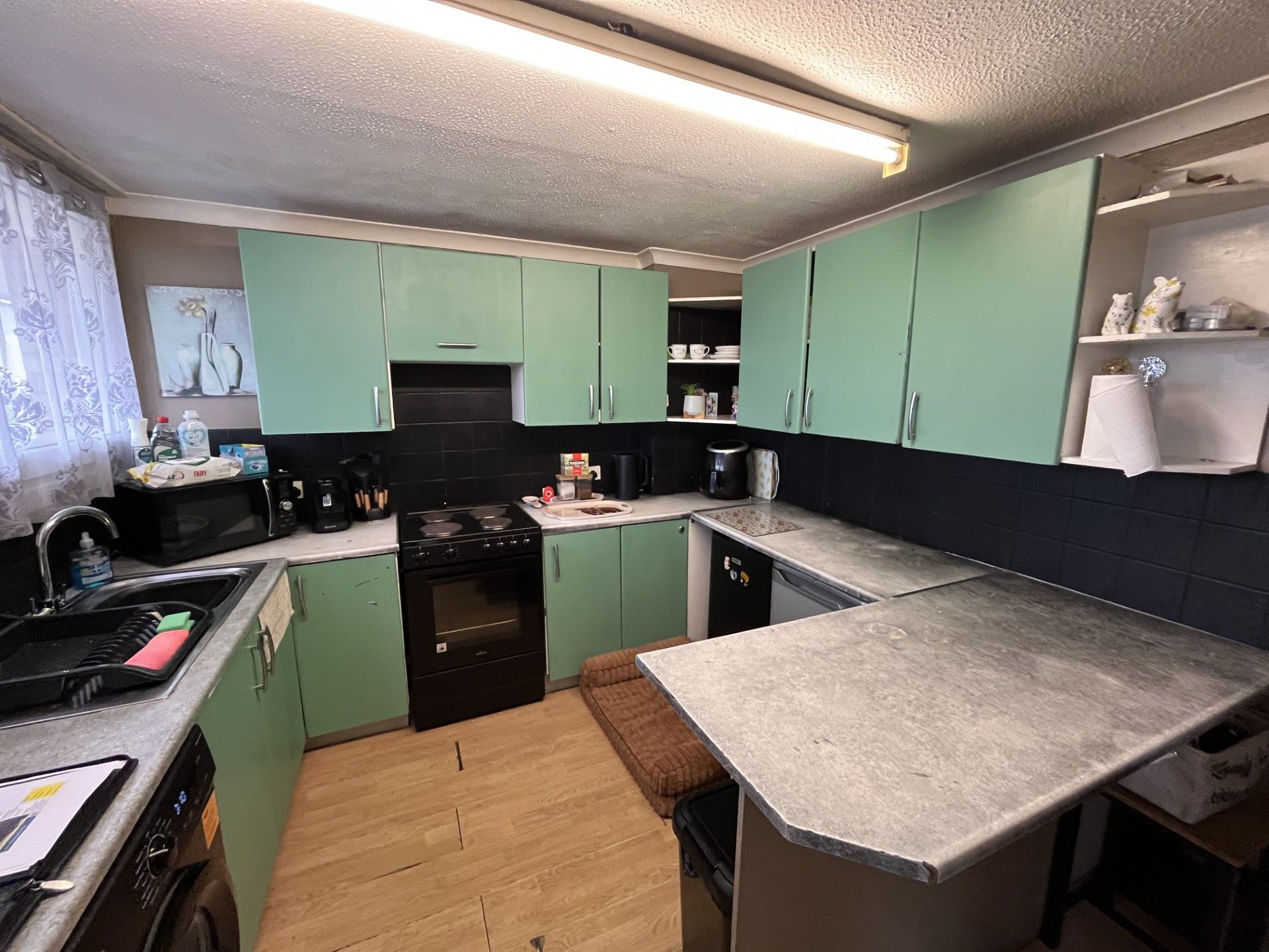 46 Craylands, Basildon, Essex, SS14 3RH