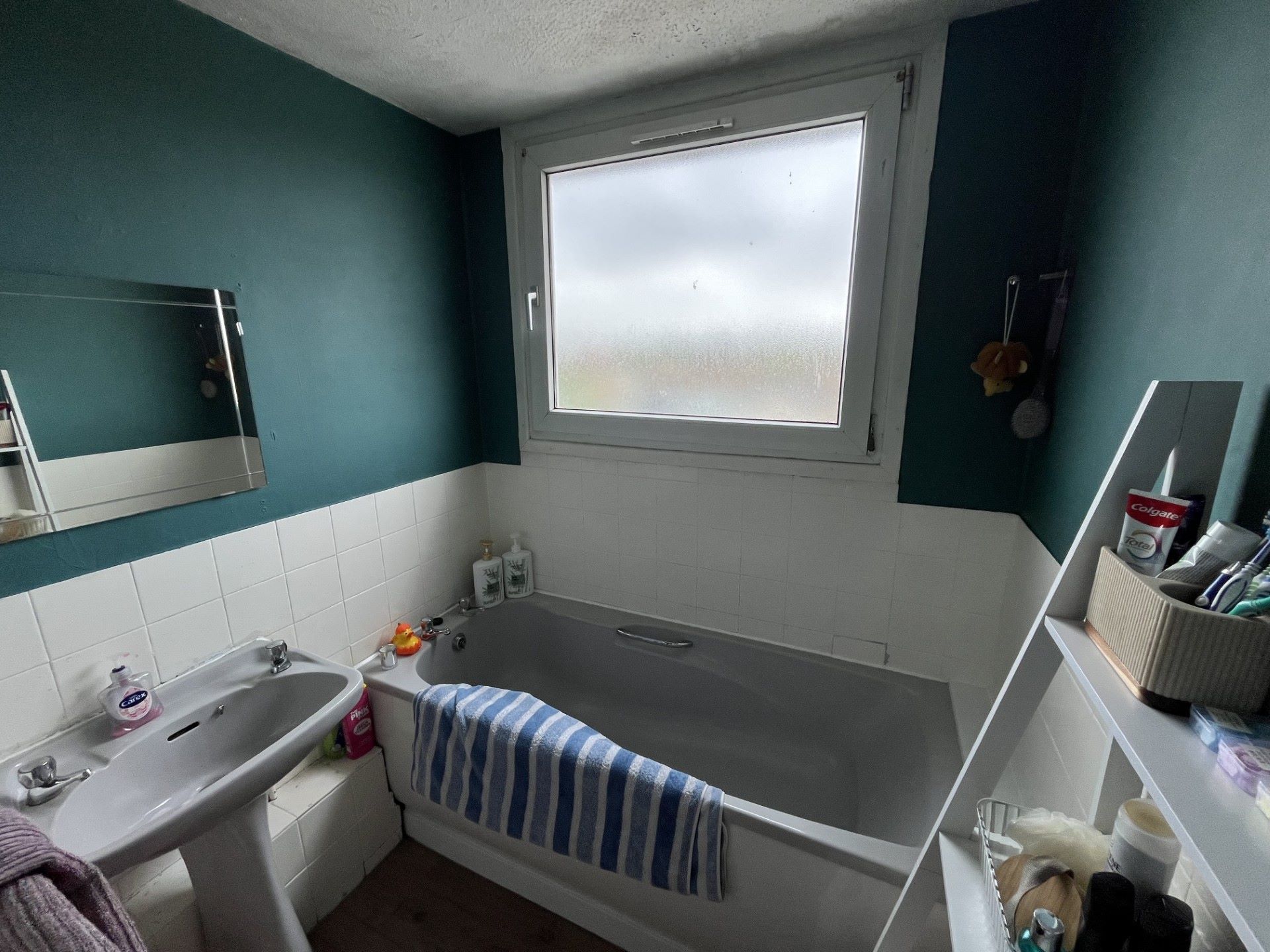 46 Craylands, Basildon, Essex, SS14 3RH