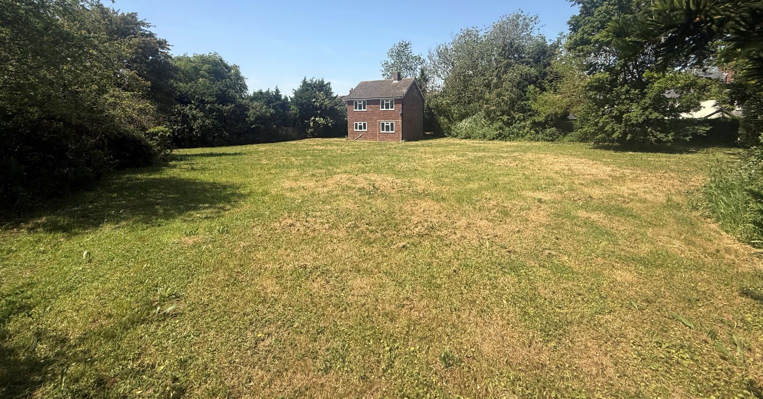 Land at Milton House, Thurlow Road, Withersfield, Suffolk, CB9 7SA