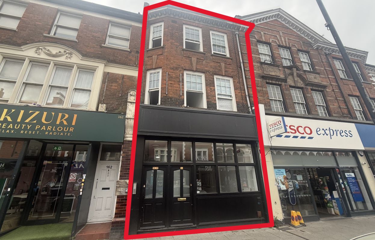 160 Hamlet Court Road, Westcliff on Sea, Essex, SS0 7LJ