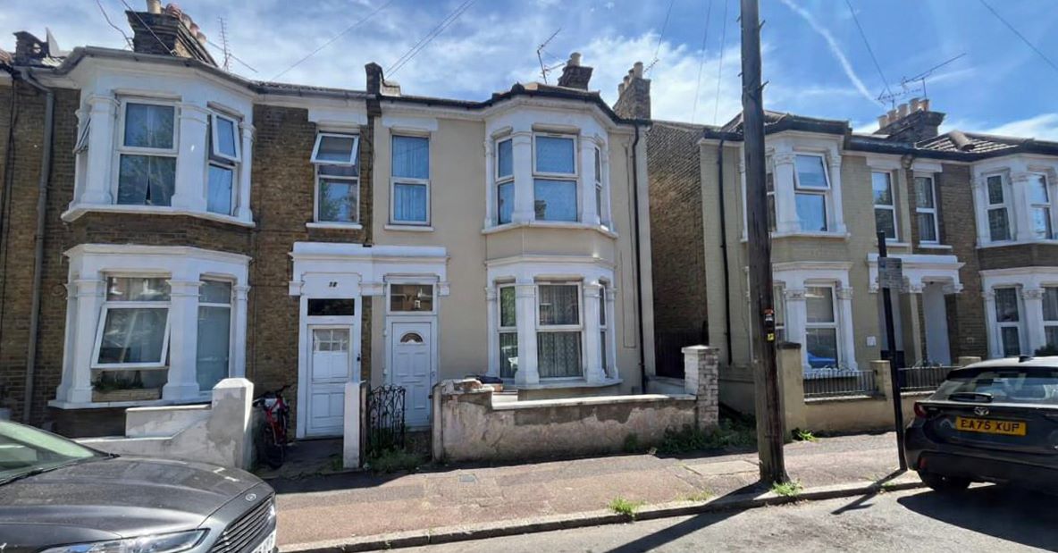 76 Princes St, Westcliff-on-Sea, Southend-on-Sea SS1 1PT