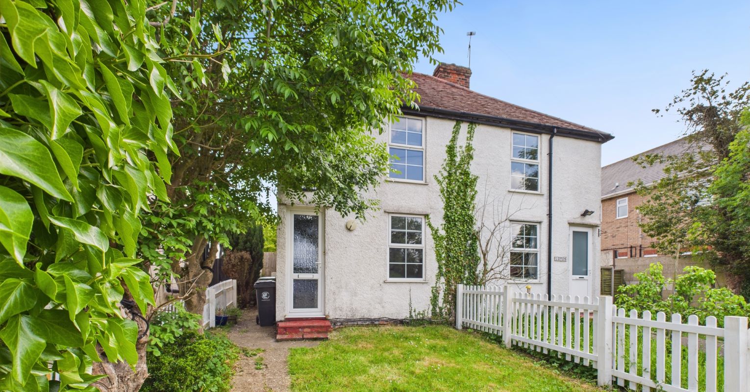 Oak Cottage, Foster Street, Harlow, Essex, CM17 9HX