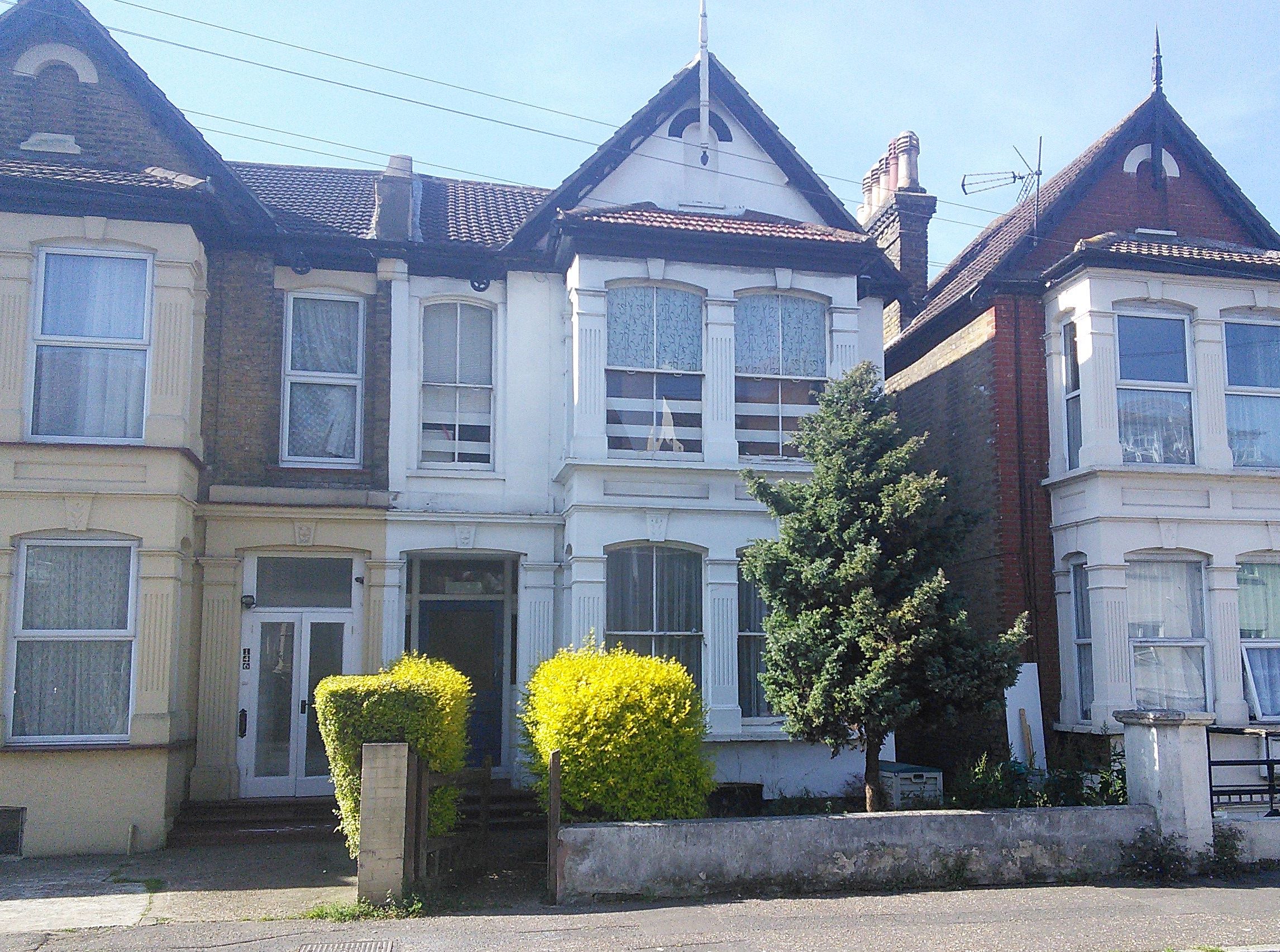 144 York Road, Southend-on-Sea, Essex, SS1 2EA
