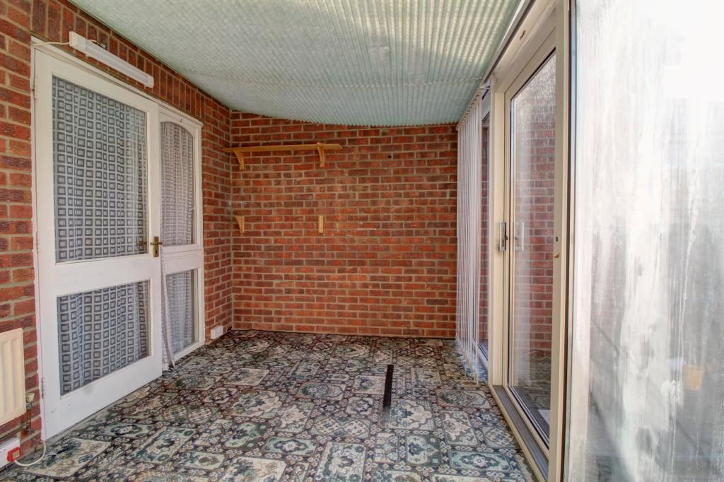 12 Todd Close, Aylesbury, Buckinghamshire, HP21 8EN