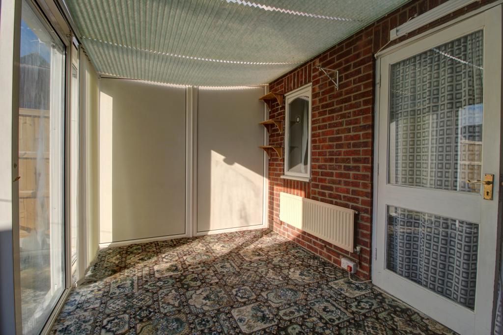 12 Todd Close, Aylesbury, Buckinghamshire, HP21 8EN