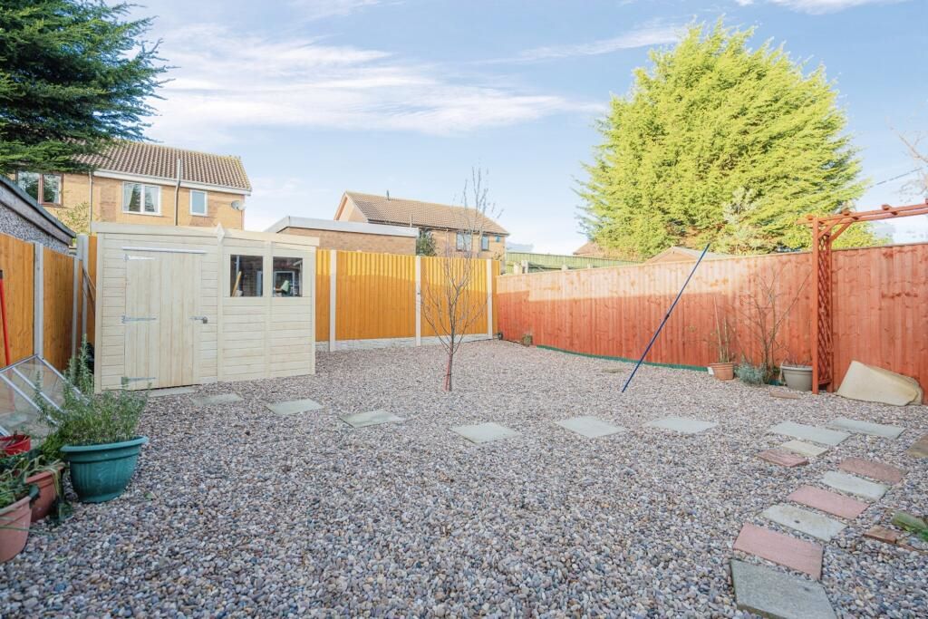 Immingham, South Humberside, DN40 2LR - Online Properties