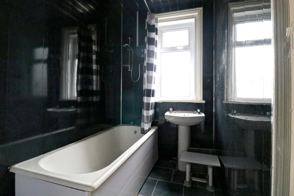 18 Seafield Road Middle Flat, Blackpool, Blackpool, FY1 2LS