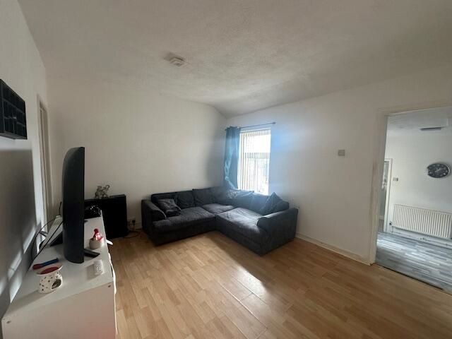 Aberbargoed, Bargoed, Mid Glamorgan, CF81 9BW - Online Properties