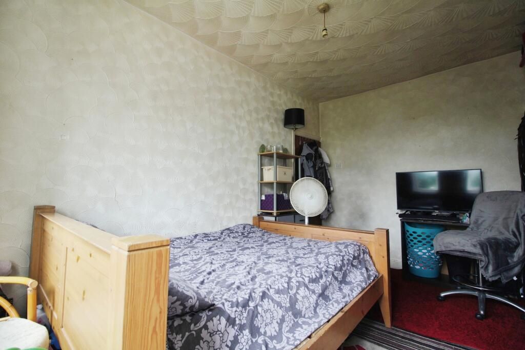 Moorshutt Road, Moorshutt Road, West Yorkshire, WF9 4PA - Online Properties