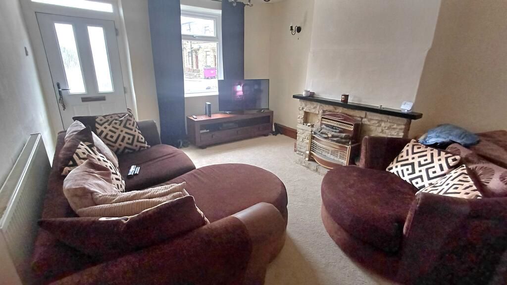 Bradford, West Yorkshire, BD2 3LS - Online Properties