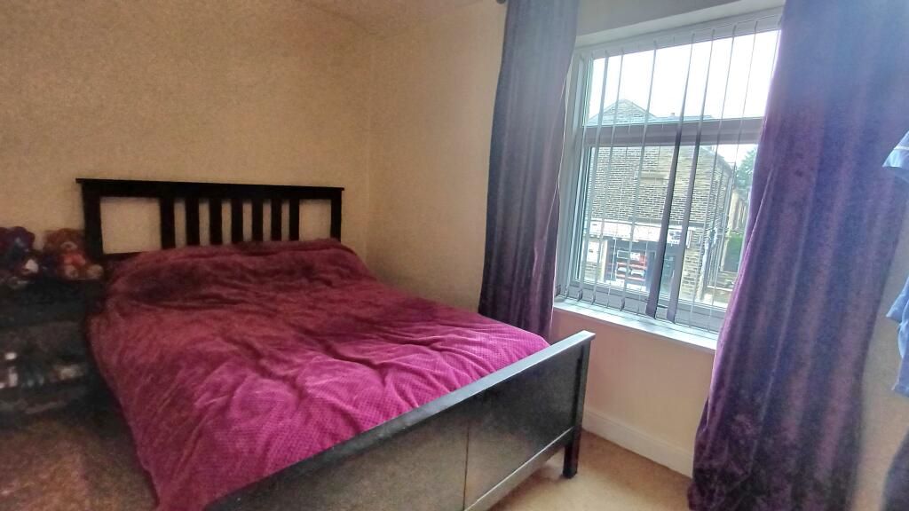 Bradford, West Yorkshire, BD2 3LS - Online Properties