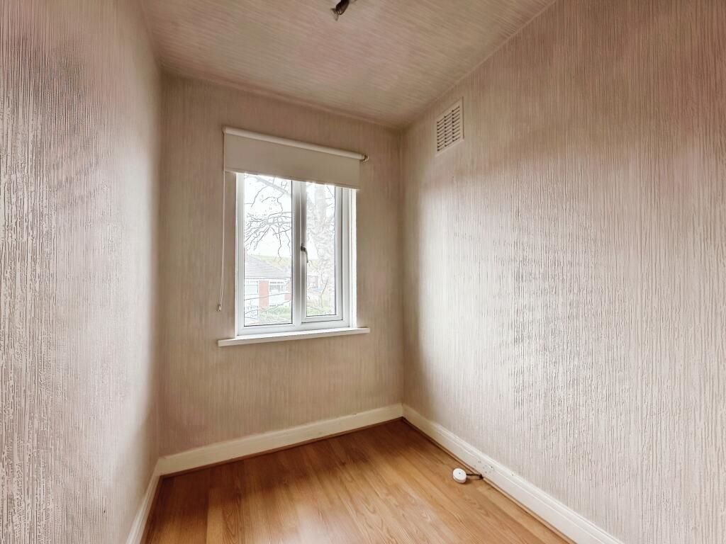 10 Kirkdale Avenue, Leeds, West Yorkshire, LS12 6AP