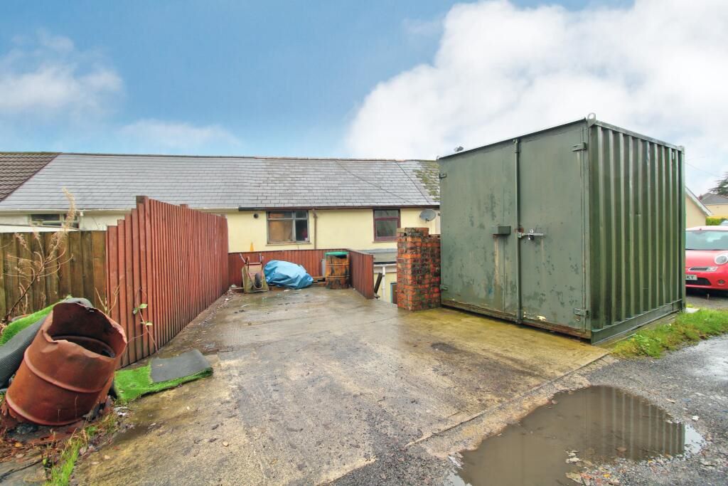 Tredegar, Gwent, NP22 4QT - Online Properties
