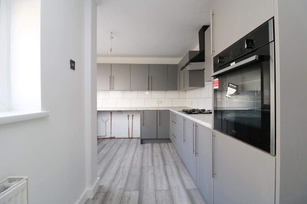 Blackpool, Lancashire, FY1 6NU - Online Properties