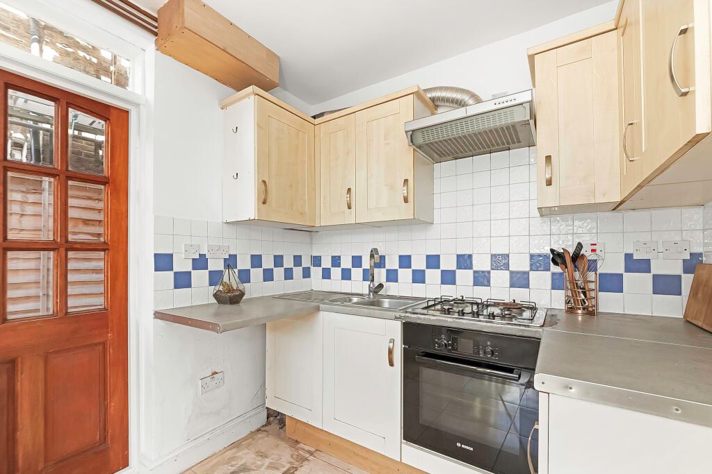64 St. Asaph Road, London, SE4 2EL