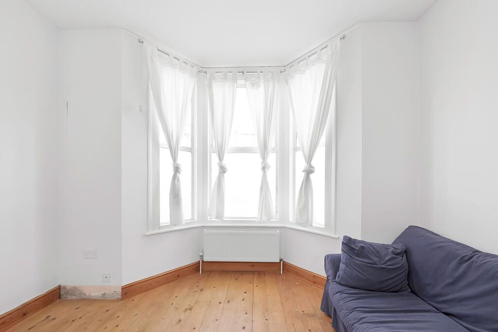 64 St. Asaph Road, London, SE4 2EL