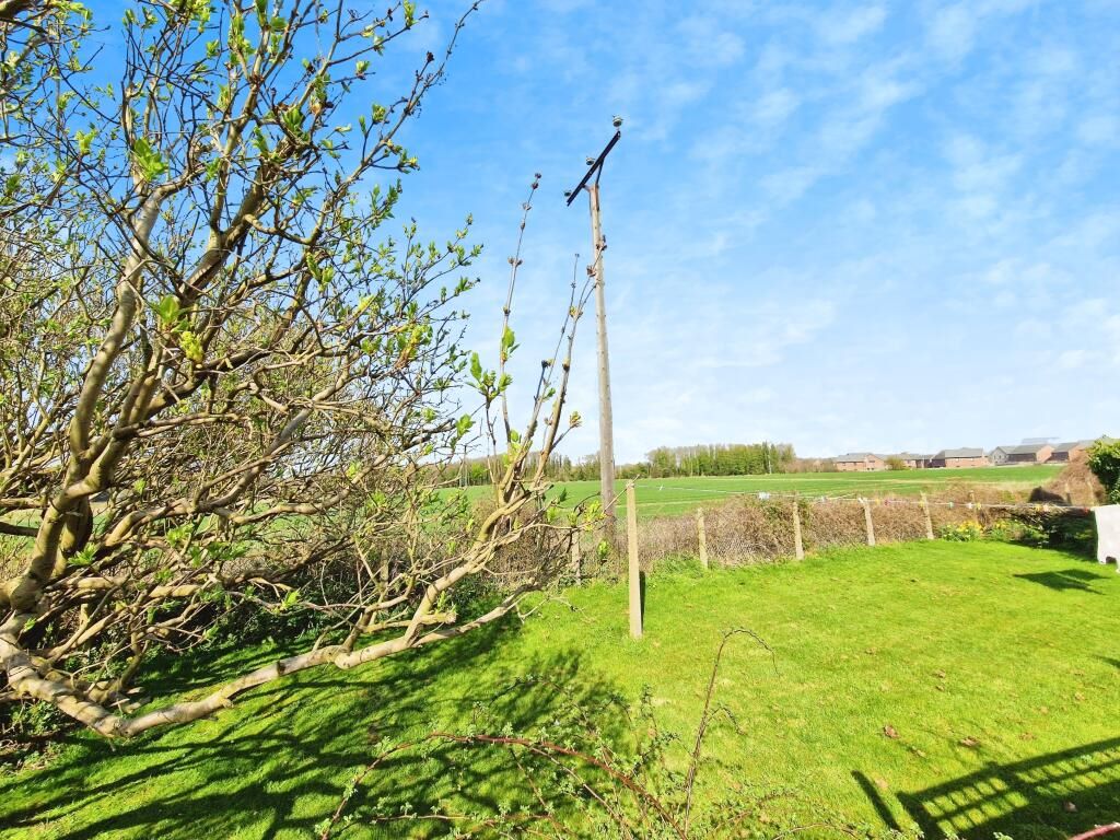 41 Marian Crescent Askern, Doncaster, South Yorkshire, DN6 0QW