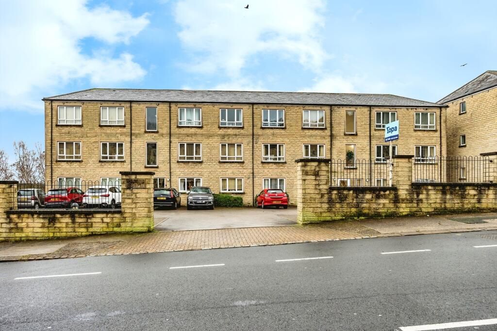 Claremount Road, Halifax, West Yorkshire, HX3 6LJ - Online Properties