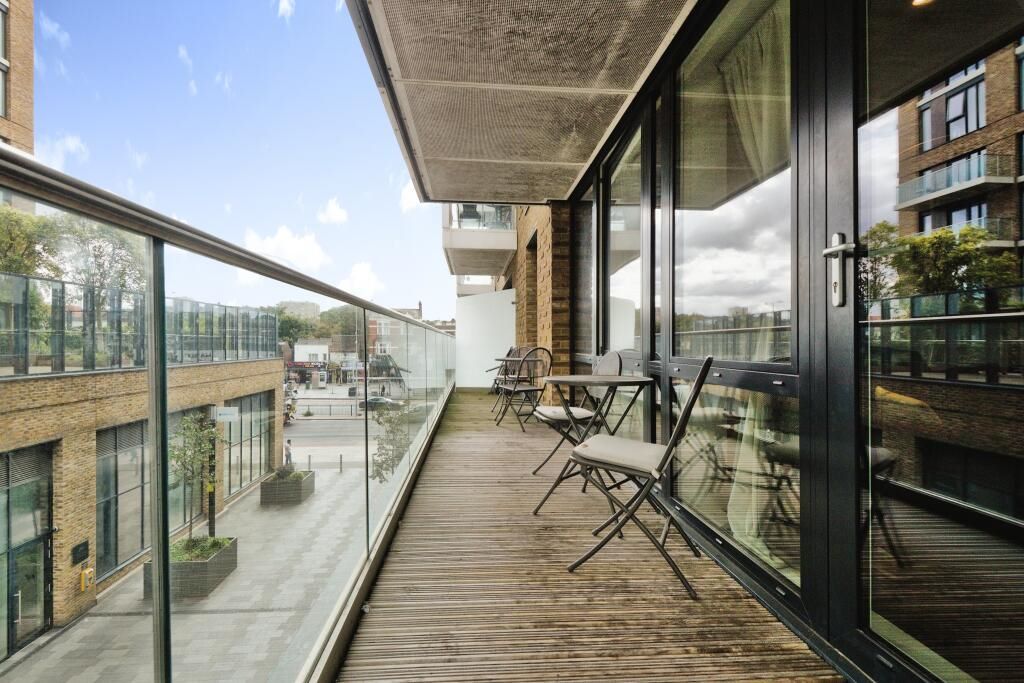 6 Victory Parade, Plumstead Road, London, SE18 6FN - Online Properties