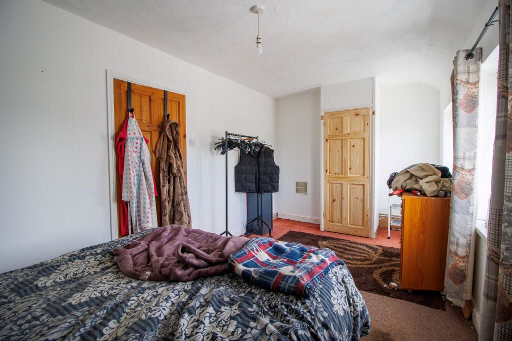 5 Laburnum Road, Swindon, Wiltshire, SN2 1QY