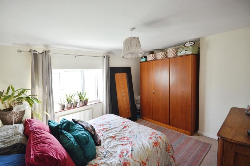 11 Foxdells Birch Green, Hertford, Hertfordshire, SG14 2LS