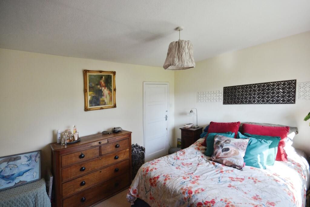 11 Foxdells Birch Green, Hertford, Hertfordshire, SG14 2LS