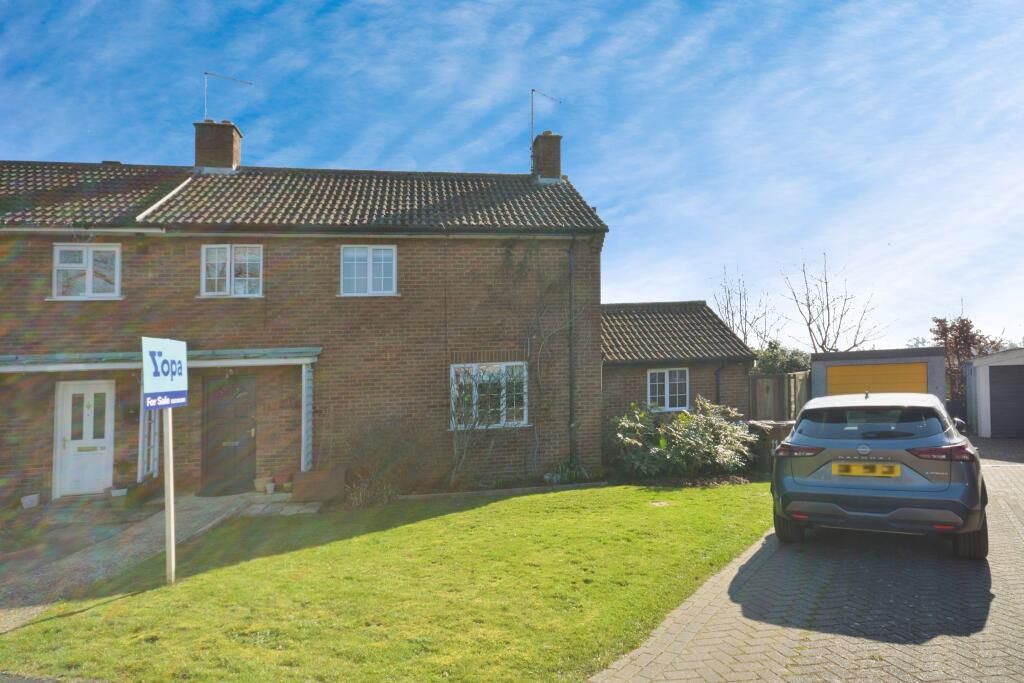 11 Foxdells Birch Green, Hertford, Hertfordshire, SG14 2LS