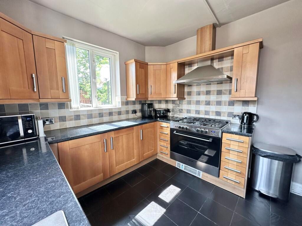 88 Handsworth Road, Sheffield, South Yorkshire, S9 4AD