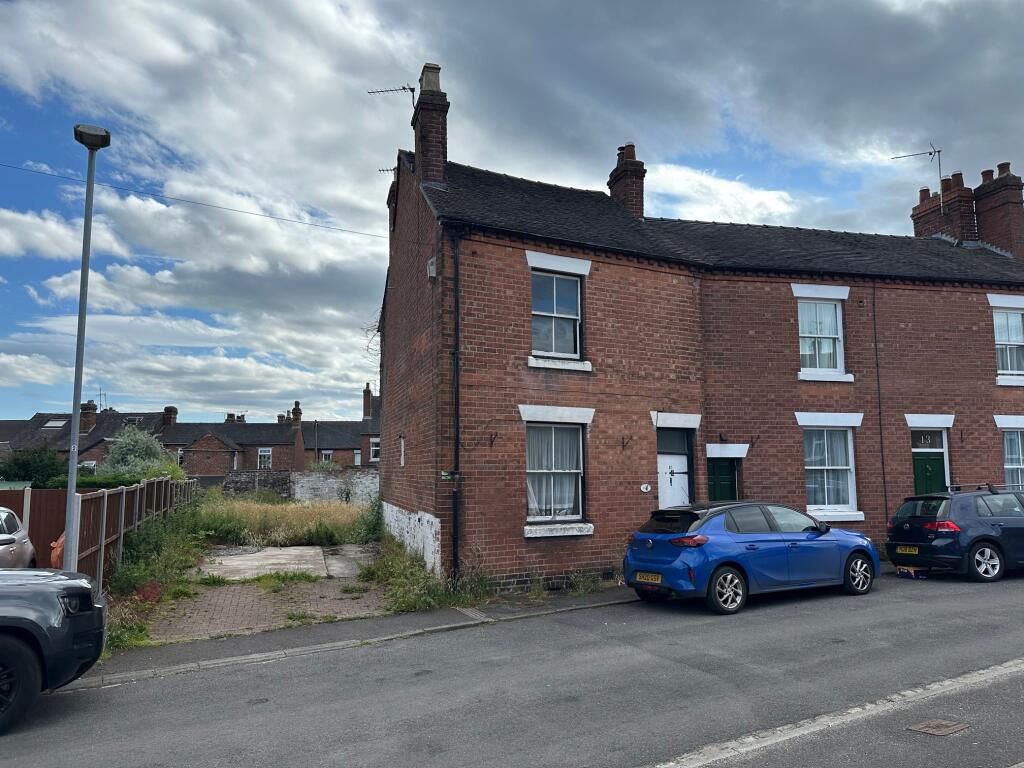 Stone, Staffordshire, ST15 8HW - Online Properties