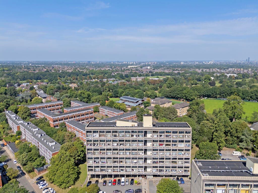 Flat 49 Dunbridge House, Highcliffe Drive, London, SW15 4QD