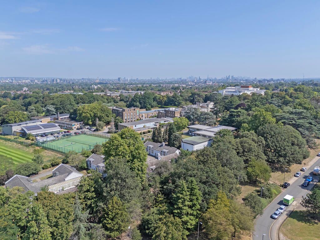 Flat 49 Dunbridge House, Highcliffe Drive, London, SW15 4QD