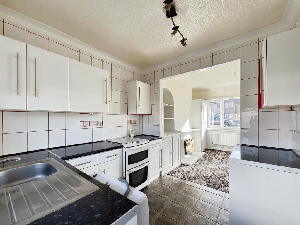 96 The Crescent Woodlands, Doncaster, South Yorkshire, DN6 7NX