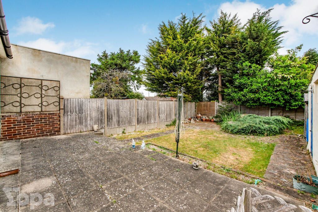 24 Ethelbert Road, Dartford, Kent, DA2 7SJ