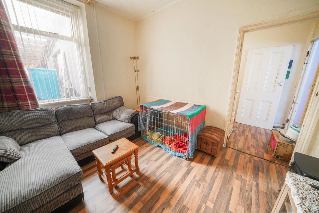 122a St. Teilo Street Pontarddulais, Swansea, West Glamorgan, SA4 8RE