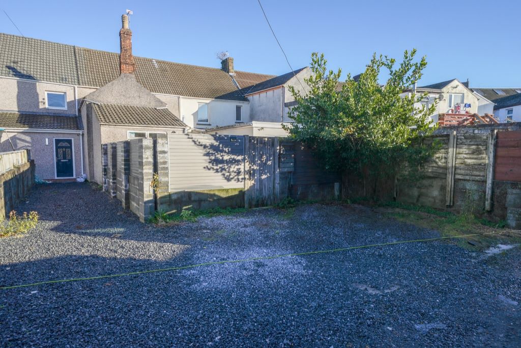 122a St. Teilo Street Pontarddulais, Swansea, West Glamorgan, SA4 8RE