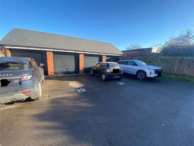 21 Normandy Row Lillebonne Way, Wellington, Somerset, TA21 8FD