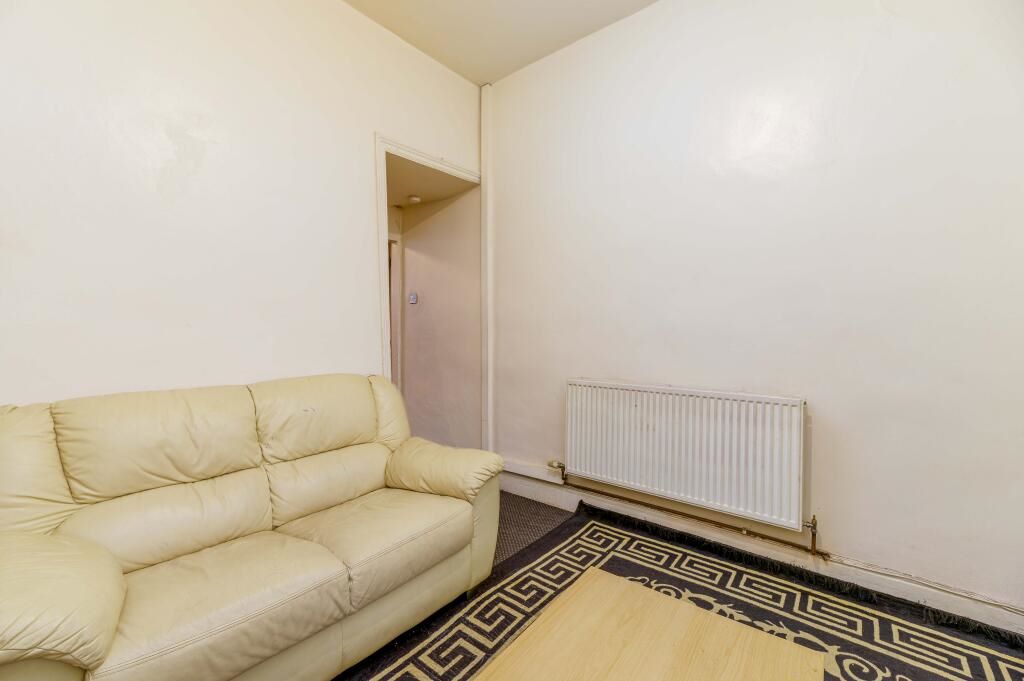 15 Grasmere Road, Birmingham, West Midlands, B21 0UP