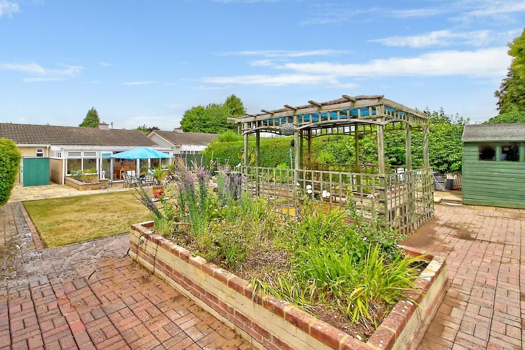 BASINGSTOKE, Hampshire, RG22 6PS - Online Properties