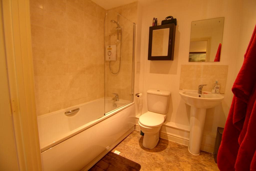 Breach House, Cannons Wharf, TONBRIDGE, Kent, TN9 1FD - Online Properties