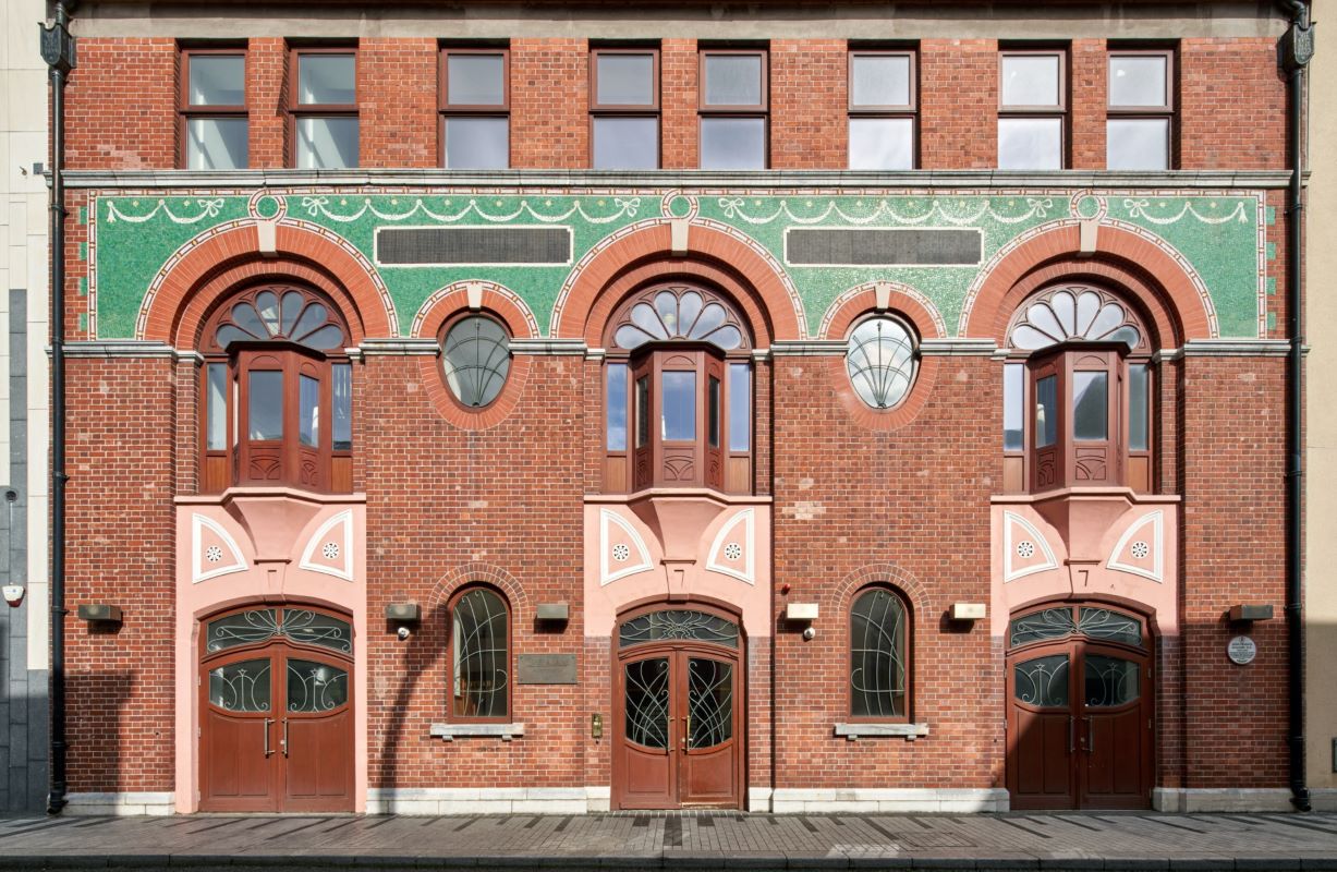 Main Lot Image