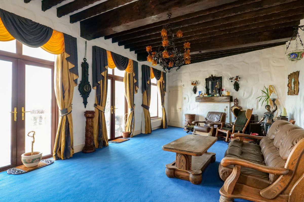 Lot Image
