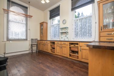 137 Canwell Drive, Canwell, Sutton Coldfield, West Midlands, B75 5SG