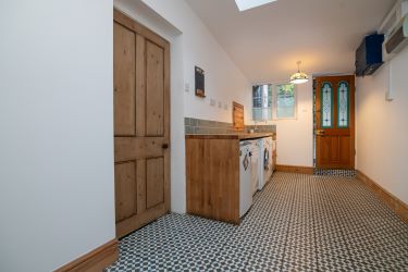 137 Canwell Drive, Canwell, Sutton Coldfield, West Midlands, B75 5SG