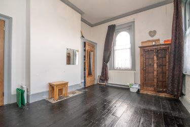 137 Canwell Drive, Canwell, Sutton Coldfield, West Midlands, B75 5SG