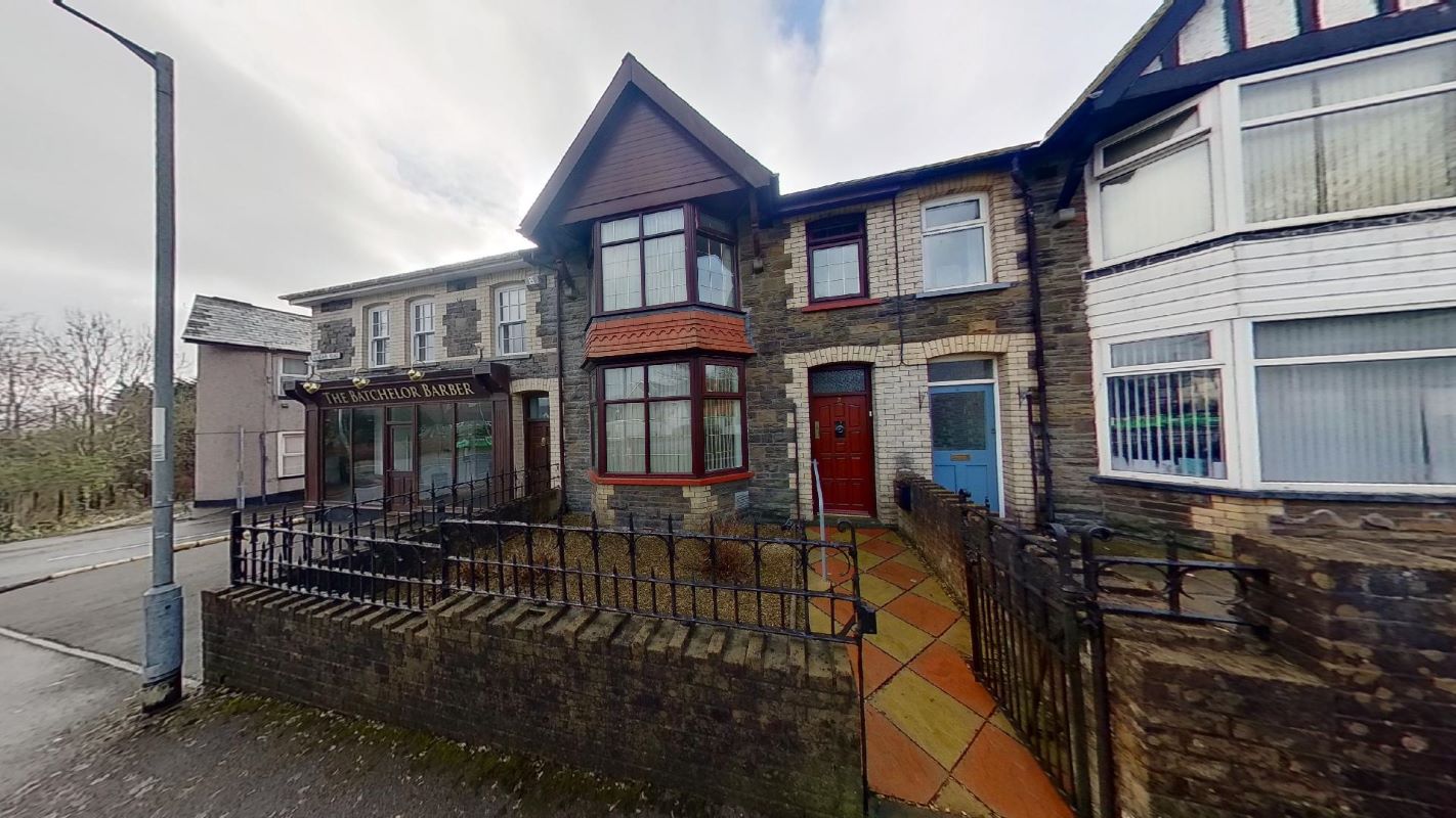 Blaendare Road, Pontypool, Gwent, NP4 5RZ Online Auctions