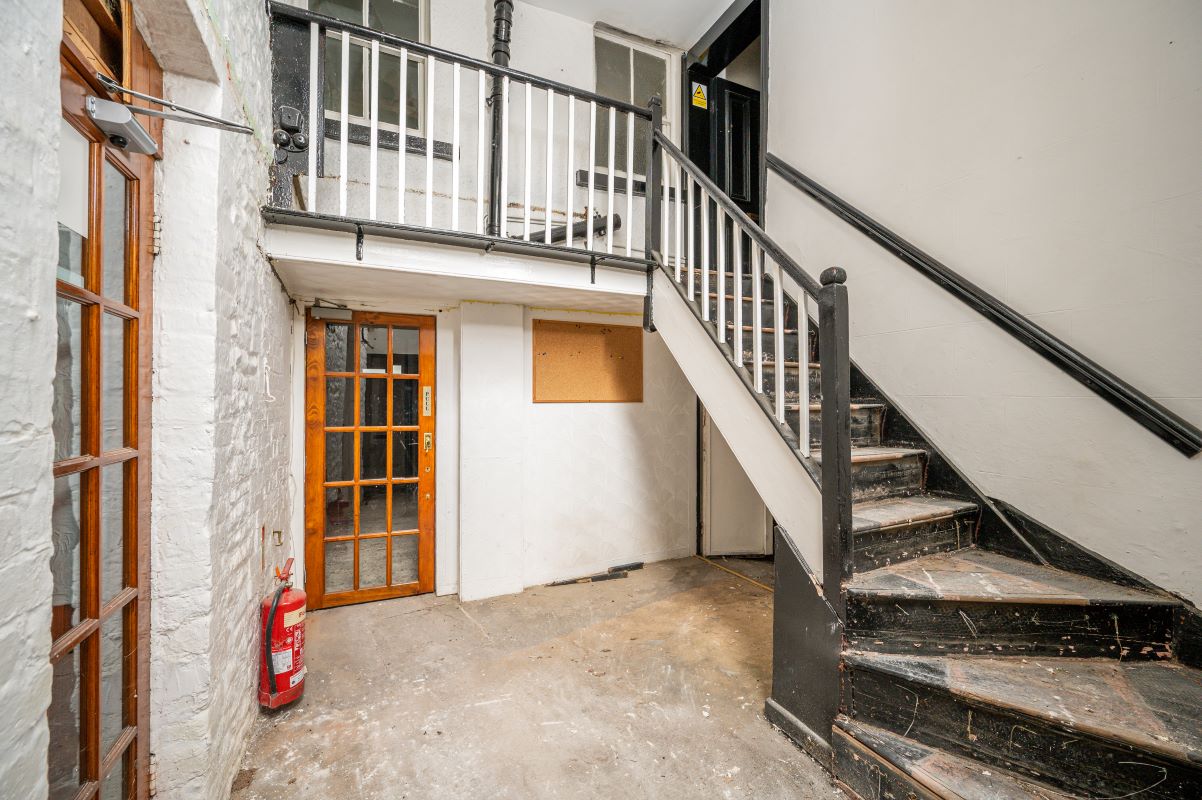 Lot Image