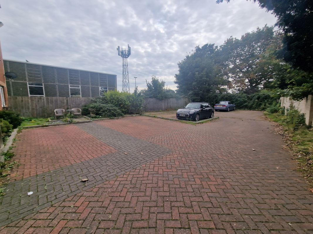 Lot Image