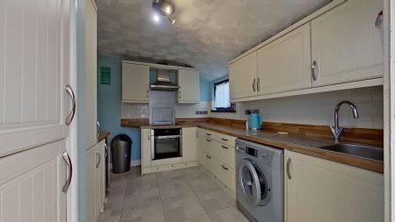 9 Stuart Street, Treherbert, Treorchy, Mid Glamorgan, CF42 5PR