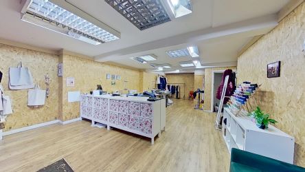 17 Nott Square, Carmarthen, SA31 1PQ