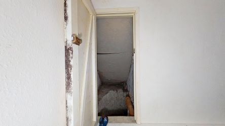 17 Nott Square, Carmarthen, SA31 1PQ